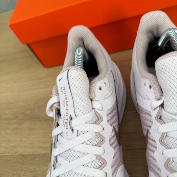 Nike Womens Downshifter 11 Running Shoe Size 11 Pink Rose Gold Active Athletic - Picture 6 of 15